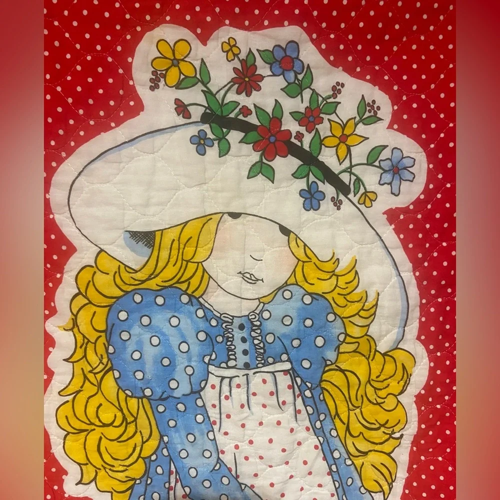 Holly Hobby Vintage Red and Yellow Coverlet or Wall Hanging 42 x 30 - Picture 3 of 14